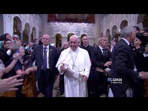 If the Pope were a heavyweight champ