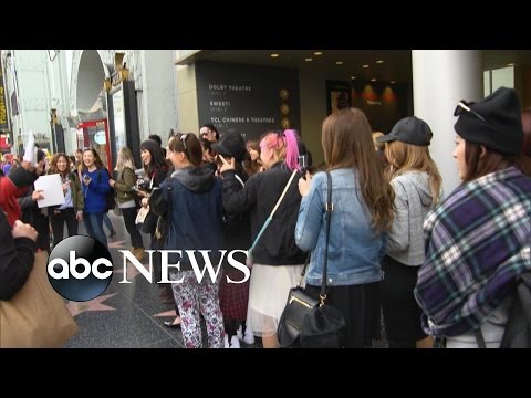 'Star Wars: The Force Awakens': Superfans Camp Out at...
