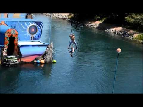 Cirque De La Mer Swing