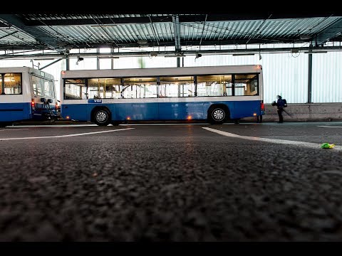letzte Fahrt des Anhänger-Busse der VBL in Luzern