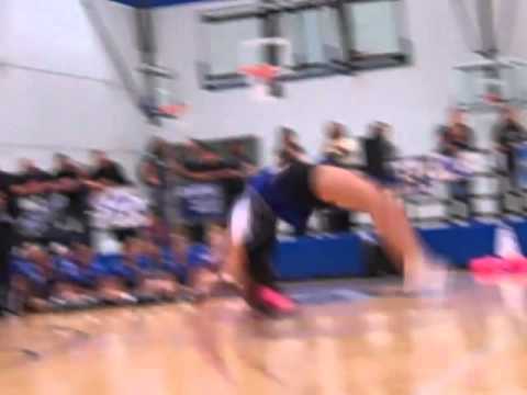 Vela Riot - Cheer Leaders Light up the Crowd