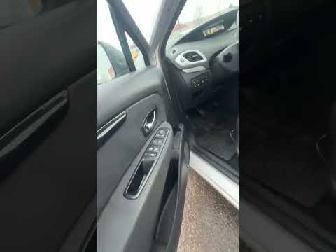 фото renault grand scenic iii 0