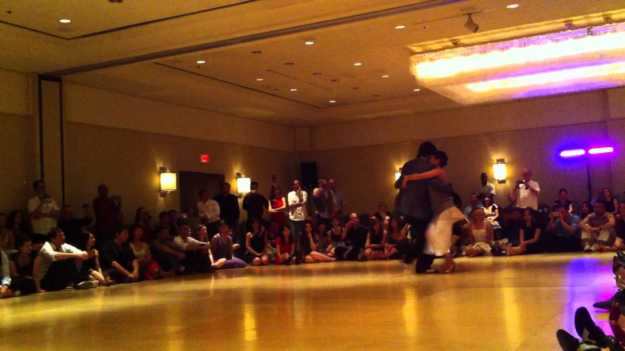 Dana Frigoli & Adrian Ferreyra -Tango- "La Payanca" (Orq. Juan D'Arienzo) Chicago Tango Week 2011