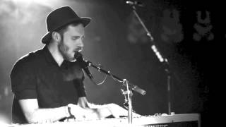 James Vincent McMorrow - RED DUST // CANADA // 2015