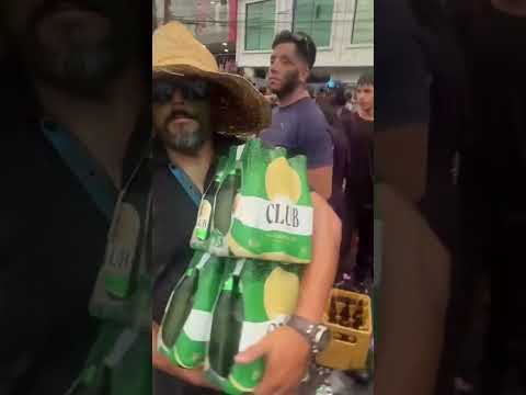 Pelea callejera durante celebración de Carnaval en Cumandá