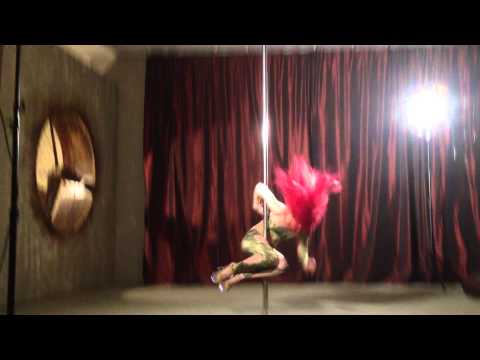 Backstage съемки на пилоне