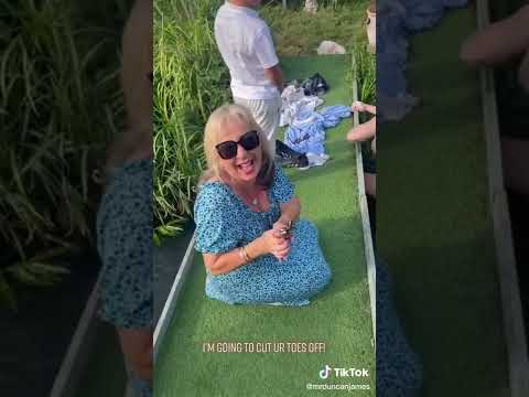 what a great accent from Duncan james here