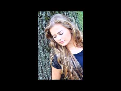 Marta Kubišová - Dobrodružství s bohem Panem (Klaudia Vens)