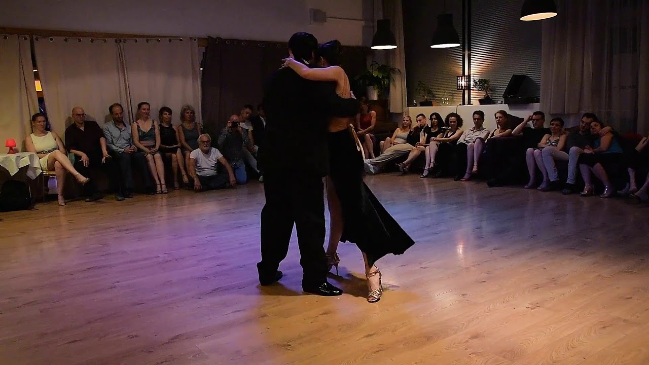 Chantal Fernandez Crea y Mariano Galeano 3,"Milonga La Atorranta", Lyon