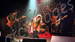 Howling Bells   Golden Web