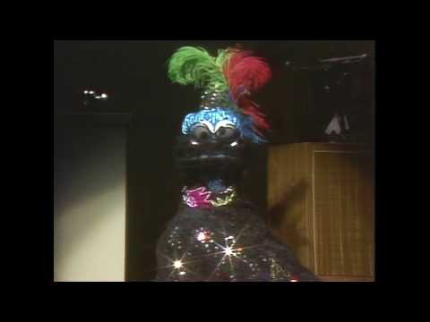 Muppet Songs: Cookie Monster - Cookie Disco