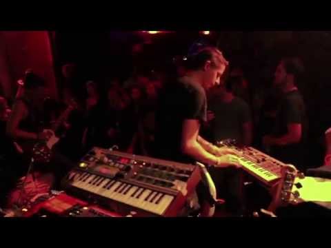 Psychedelic Orchestra - Borderline Kiss (live @ White Rabbit)