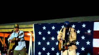 Toby Keith LIVE -   &quot;taliban song&quot;  Kandahar Air Field, Afghanistan 2008