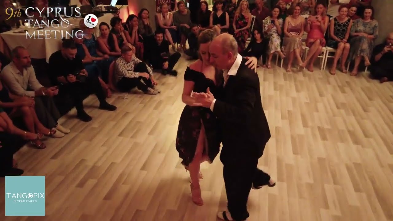 Horacio Pebete Godoy & Maricel Giacomini dance Adolfo Berón - El Clavelito