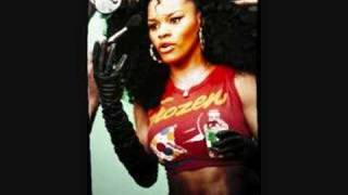 TEYANA TAYLOR- TRAFFiC STOP [ DOPE iSH]