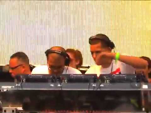 WMC 2009 - The Martinez Brothers