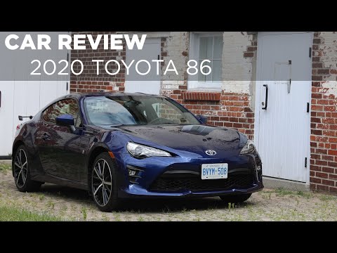 2020 Toyota 86 | Should you get the automatic or manual transmission? | Driving.ca