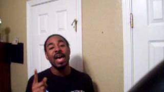 Deon Robertson in boredom singing jazmine sullivan in love with another (woman)