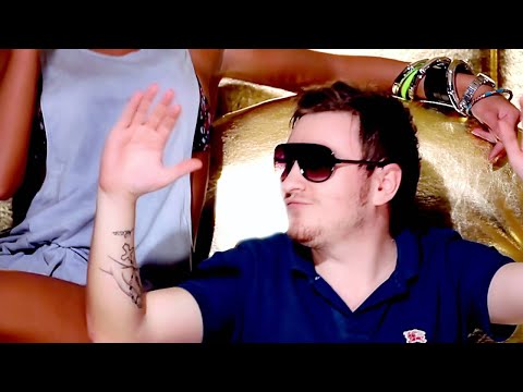 FARA DE LA MEDIAS, CORNELUS ,SUSANU-PE BUZELE MELE oficial video