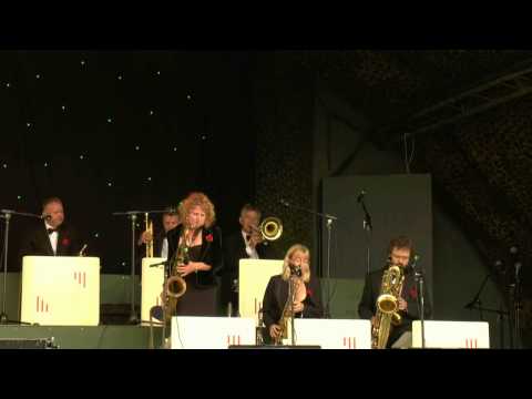 The Tuxedo Jazz Orchestra@Twinwood Festival 2015