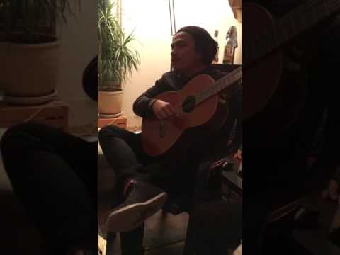 Eric Sirait am Gitarre spielen, Fründlings-Wienachte 16