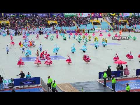 CONFRATERNIDAD CULTURAL WACAS PUNO - DANZAS CON TRAJES DE LUCES (CANDELARIA 2020)