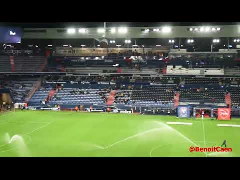 Avion de FlightCaenmunity lors de Caen - Valenciennes