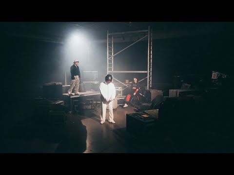 SleepyThePrince - ALL EYEZ ON ME (ft. Carla Prata & Silver YK)