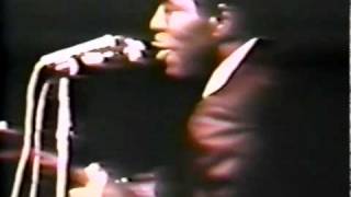 Buddy Guy "Stormy Monday" (4/7/68) with Jimi Hendrix watching from the crowd
