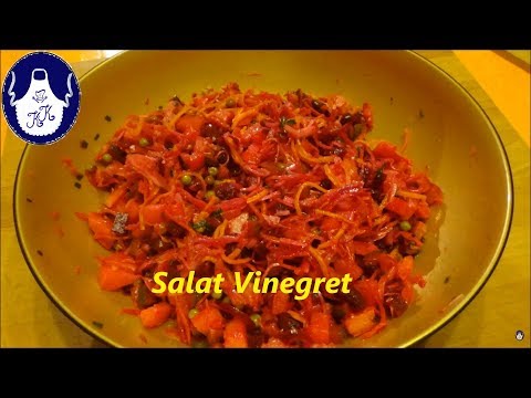 Vinegret - Russische Salat mit Sauerkraut und rote Bete....