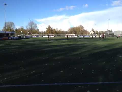 DCG Rksv 1 (zo) vs. Zwanenburg v.v. 1 (zo) 10-11-2013 14:03