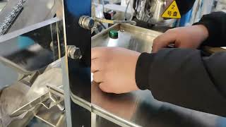 hardware packing machine