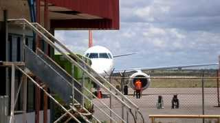 preview picture of video 'Conviasa Embraer ERJ-190AR YV2911 Aproximación y Aterrizaje Aeropuerto de San Tomé Venezuela'