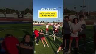 22 Kız vs 14 Erkek Halat Çekme Yarışı! 💪 😂