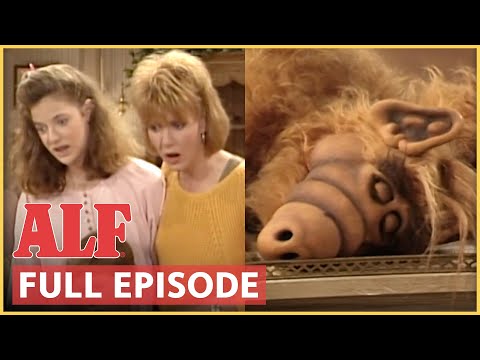 Pilot Ep. PLUS New Commentary by ALF! | FULL Episode: S1 Ep1