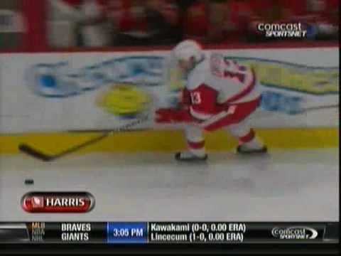 Pavel Datsyuk stuns Niklas Hjalmarsson