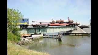 preview picture of video 'USS Missouri gun barrel in Lewes'