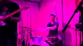 Astronauts etc Live @ Swan Dive SXSW 2016. "Shake it loose"