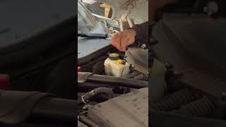 How to Check Brake Pad Wear in 60 Seconds #MechanicTip