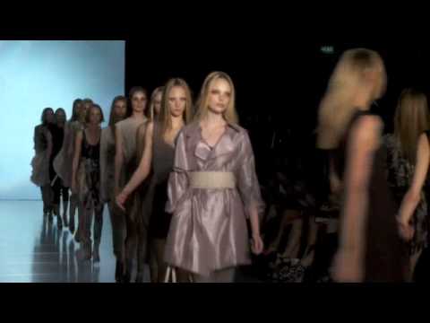 Ginger & Smart 'The Transcendent' Show RAFW 2010