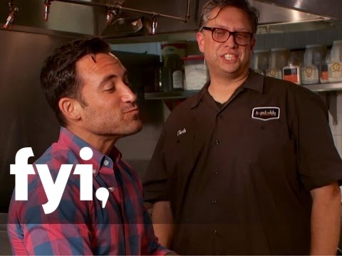 Food Porn: The Poutine Burger at Hopdoddy in Texas | Home.Made.Nation