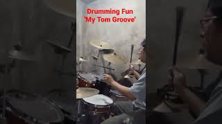Download lagu Drumming Fun - Developing My Tom Groove #simpledrumming #drums #drumnotation #drumlessons mp3