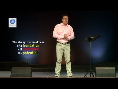 Ng isang kumbinasyon ng slimming mga produkto ng talahanayan Trainer para sa pagbaba ng timbang sa binti