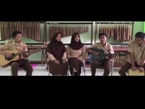 Scared to Be Lonely - Acoustic