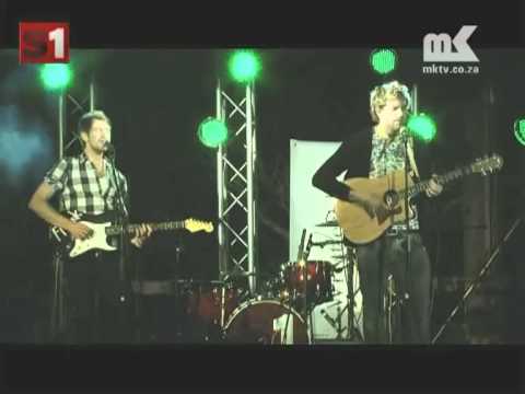 MK Studio1 : Die Heuwels Fantasties - Leja [oppikoppi 2010]