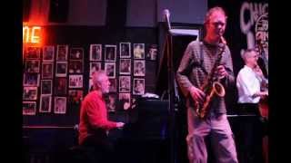 Pat Mallinger, sax solo, at Andy's Jazz Club
