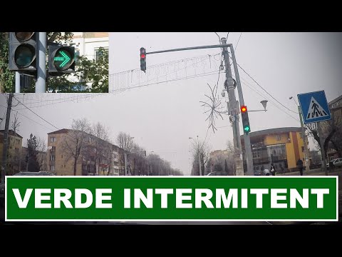REGULI DE CIRCULATIE LA SEMAFOR VERDE INTERMITENT