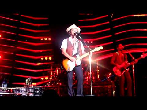 Bruno Mars - Mannheim 20/10/2013 - Grenade