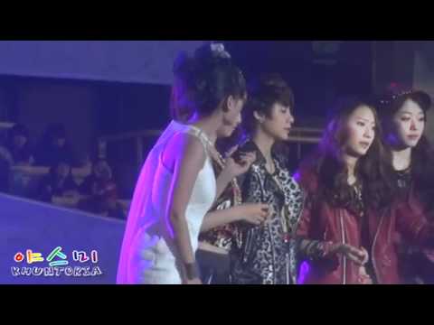 [FANCAM] 111231 Victoria Focus  Interview With Hunan TV