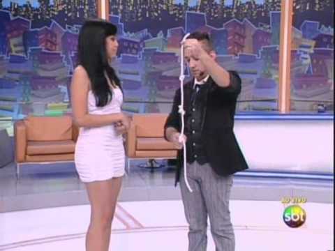 Dinheiro e iPhone - ILUSIONISTA GUSTAVO VIERINI (IMPRESSIONA) no Programa do RATINHO.